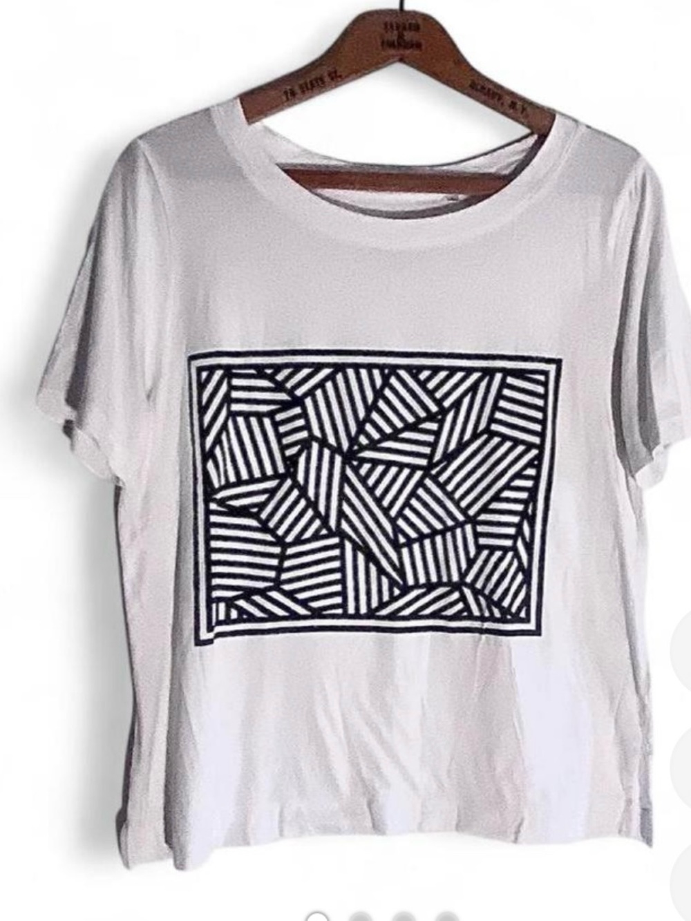 Art Museum tee